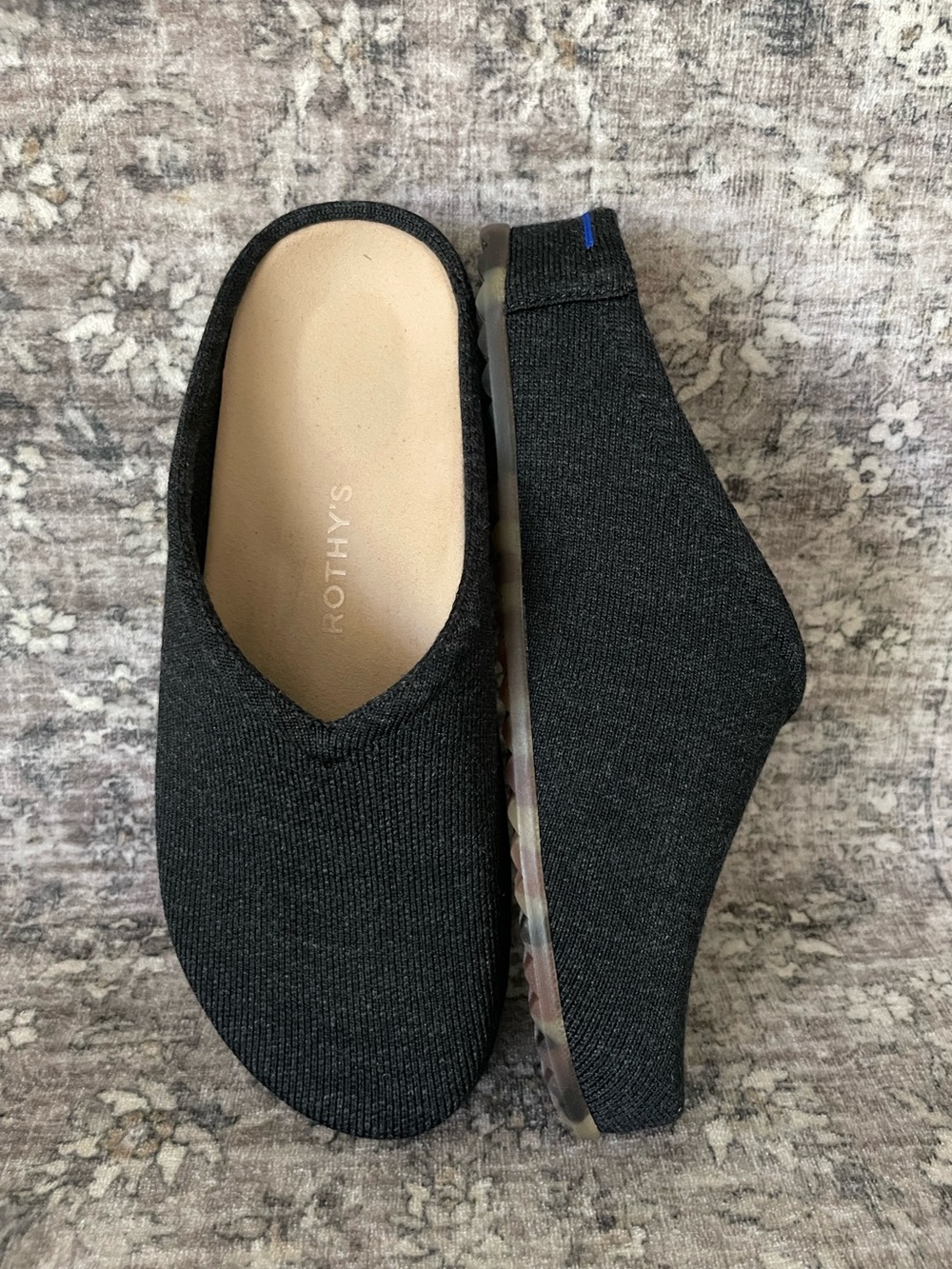 Rothy’s casual clog soft black size 9